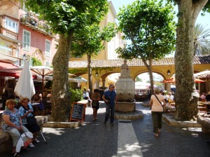 Plenty of nice squares to eat and relax at the foot of the Old Town