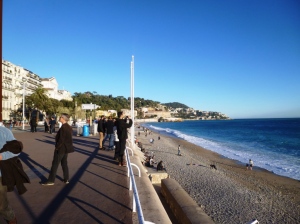 The mouth of the Paillon, right in the middle of the Promenade des Anglais 